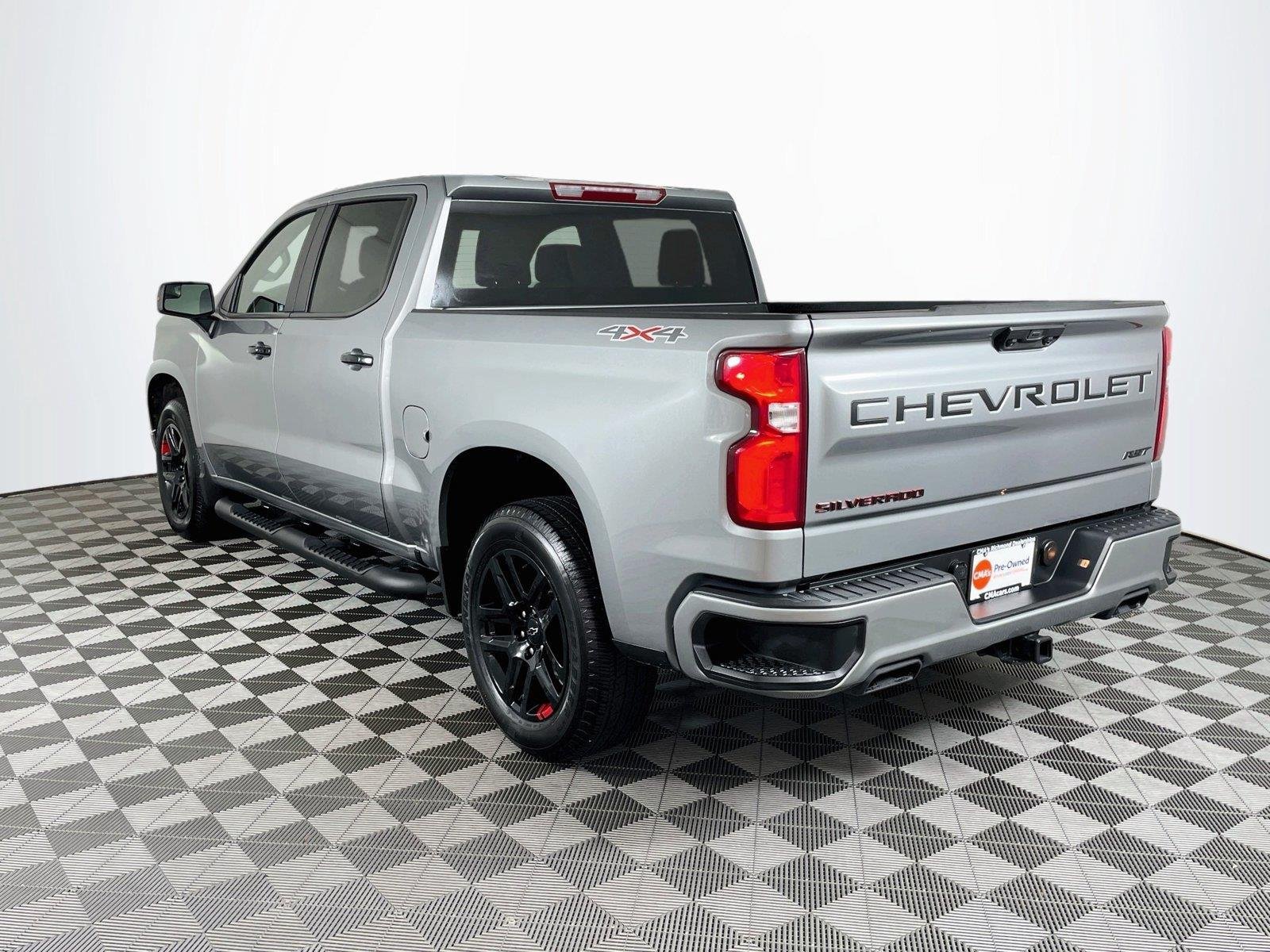 Certified 2026 Chevrolet Silverado 1500 RST w/ Redline Edition AWD/4WD image 7