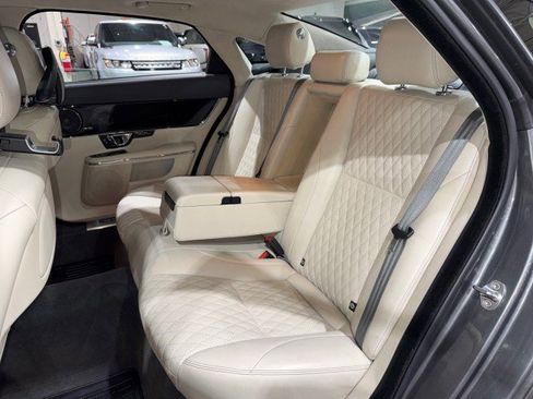Used 2019 Jaguar XJ L Portfolio image 58