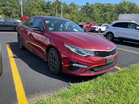 Used 2020 Kia Optima SE FWD image 1
