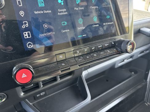 Used 2024 Chevrolet Brightdrop 600 w/ Commercial Equipment Package AWD/4WD image 21