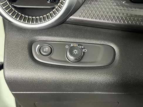 New 2026 Chevrolet Trax ACTIV w/ Driver Confidence Package FWD image 19