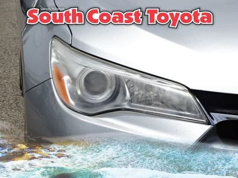 Used 2017 Toyota Camry LE FWD image 5
