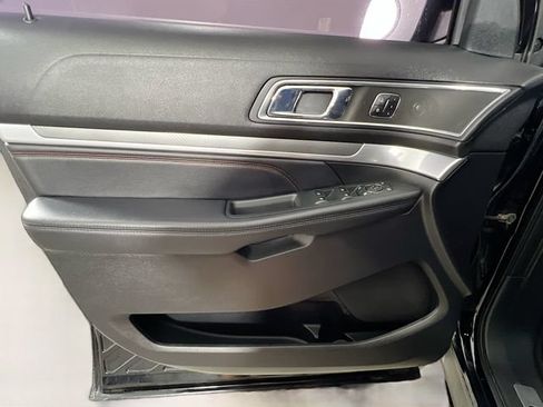 Used 2018 Ford Explorer Sport w/ Equipment Group 401A AWD/4WD image 34