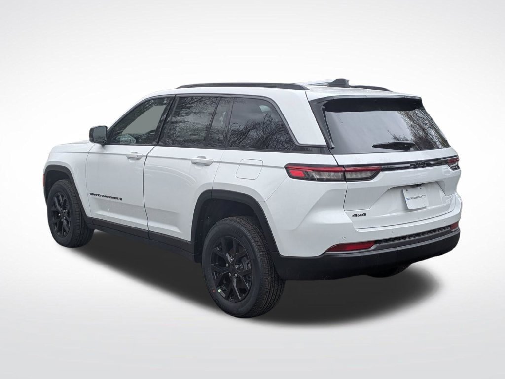 New 2026 Jeep Grand Cherokee Altitude AWD/4WD image 6