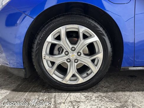 Used 2017 Chevrolet Volt Premier image 29