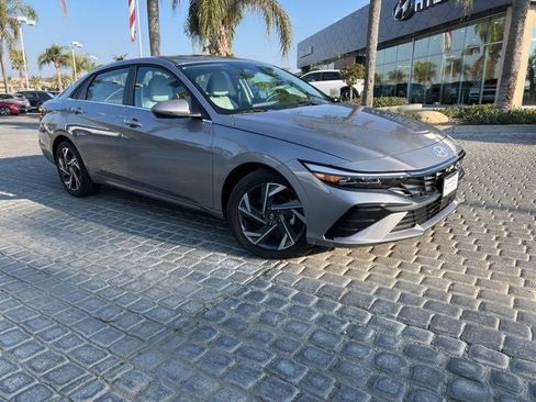 New 2026 Hyundai Elantra Limited image 1