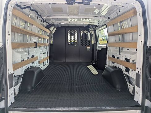 Used 2025 Ford Transit 250 Low Roof w/ Exterior Upgrade Package RWD image 7