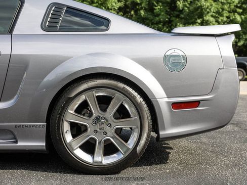 Used 2006 Ford Mustang GT RWD image 5
