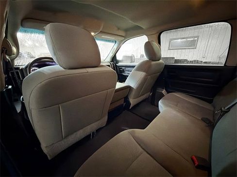 Used 2019 RAM 1500 Tradesman image 9