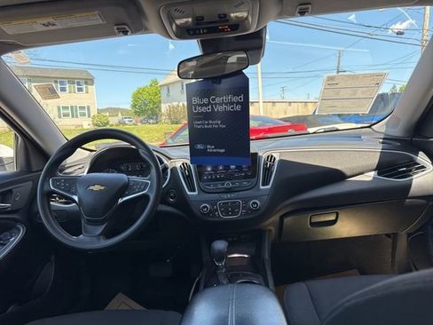 Used 2024 Chevrolet Malibu LT FWD image 35