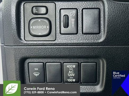 Used 2018 Toyota 4Runner TRD Off-Road AWD/4WD image 14