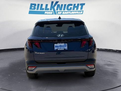 Used 2026 Hyundai Tucson SE FWD image 4