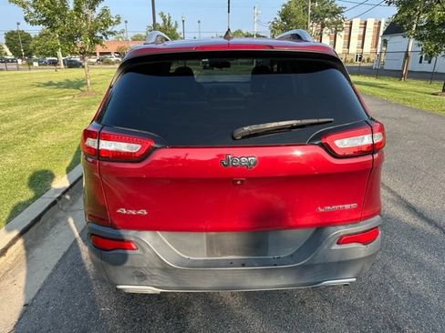 Used 2016 Jeep Cherokee Limited AWD/4WD image 18