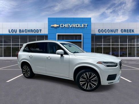 Used 2020 Volvo XC90 T6 Momentum AWD/4WD image 1