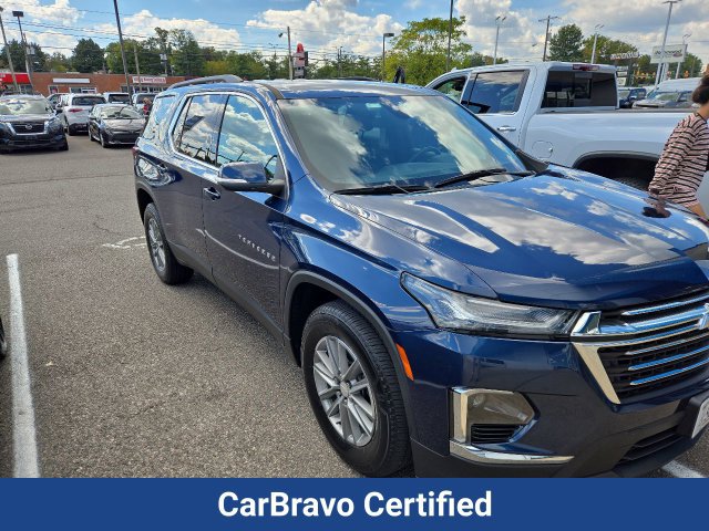 Certified 2023 Chevrolet Traverse LT AWD/4WD image 1