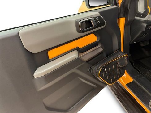 Used 2021 Ford Bronco Badlands image 13