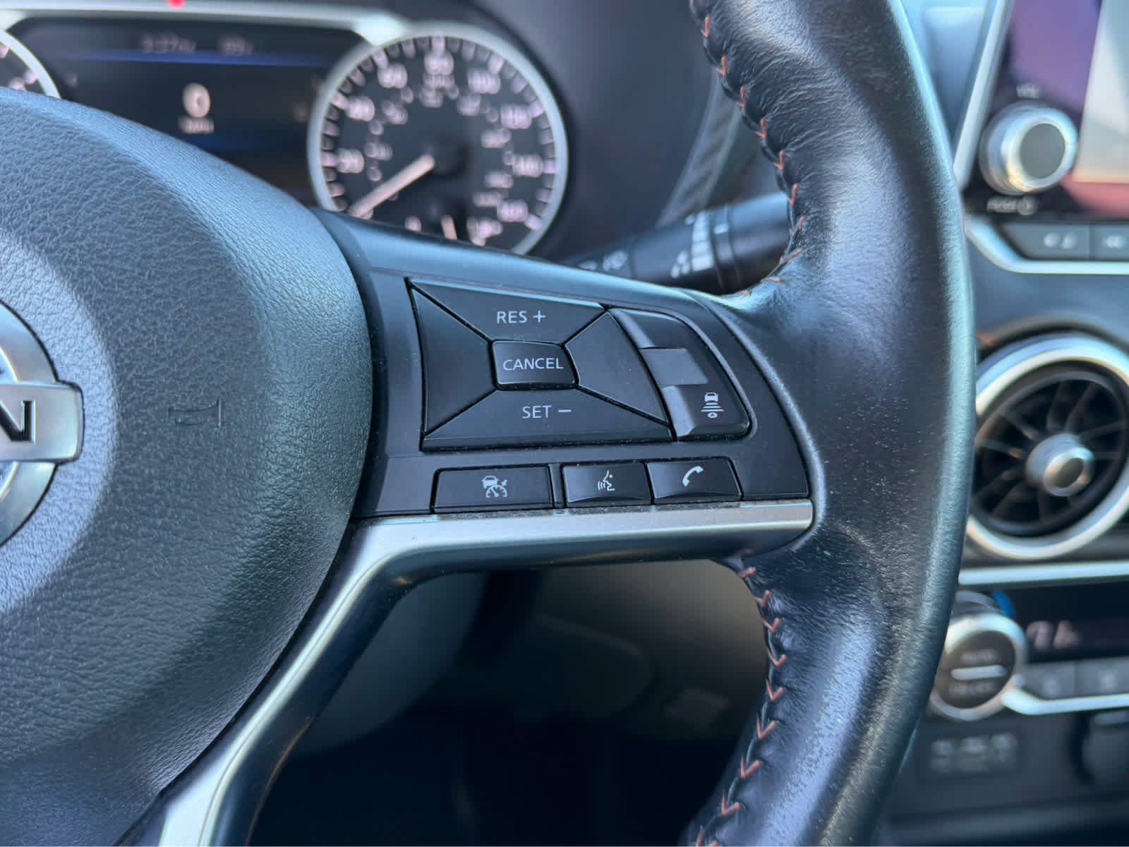 Used 2021 Nissan Sentra SR FWD image 25
