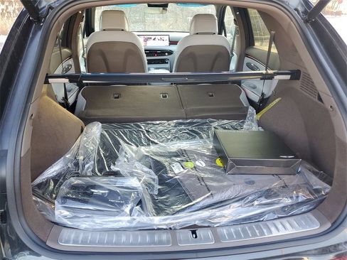 New 2026 Genesis GV70 2.5T Advanced image 24