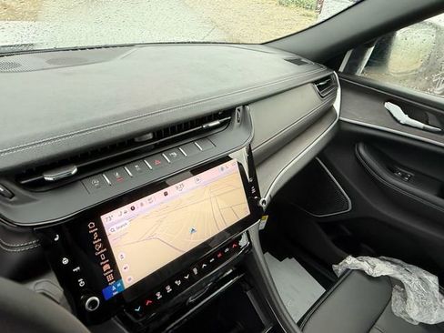 New 2026 Jeep Grand Cherokee Limited image 20