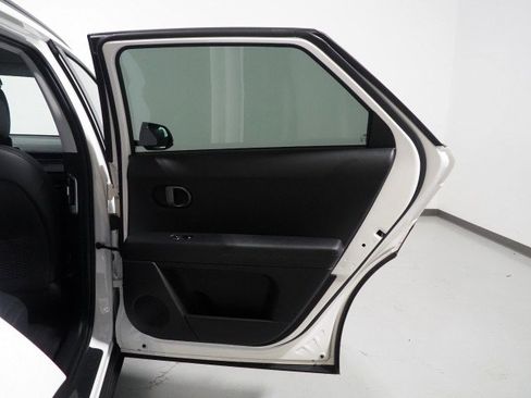 Used 2025 Hyundai Ioniq 5 SEL RWD image 60