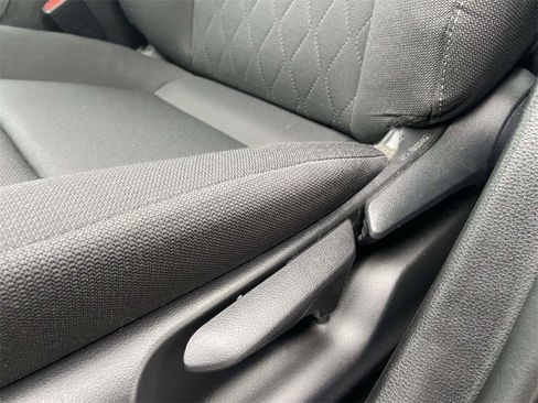 Used 2023 Toyota Corolla LE image 13