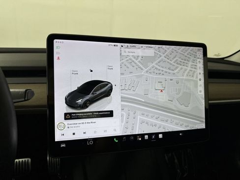 Used 2022 Tesla Model 3 Long Range AWD/4WD image 27