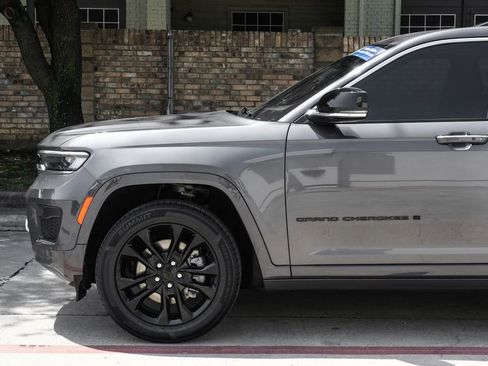 Used 2023 Jeep Grand Cherokee L Overland AWD/4WD image 22