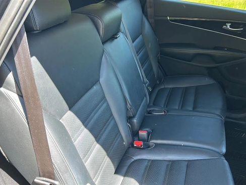 Used 2016 Kia Sorento EX AWD/4WD image 47