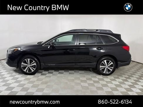 Used 2019 Subaru Outback 2.5i Limited AWD/4WD image 4