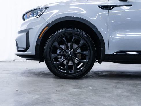 Used 2022 Kia Sorento SX AWD/4WD image 7