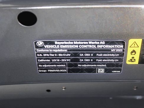 Used 2023 BMW i4 M50 w/ Premium Package AWD/4WD image 39