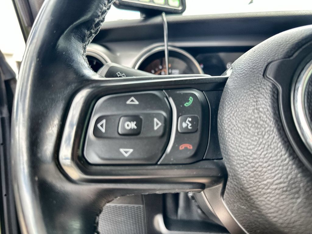 Used 2021 Jeep Gladiator Sport AWD/4WD image 31