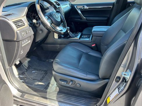 Used 2020 Lexus GX 460 Premium image 10