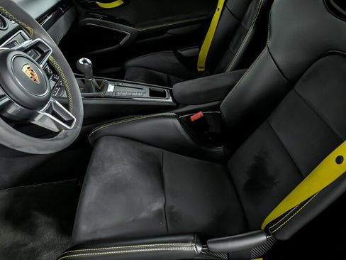 Used 2016 Porsche Cayman GT4 RWD image 18