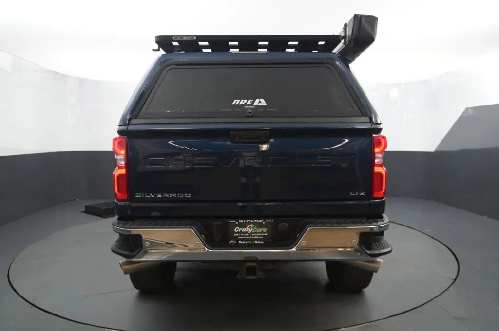 Used 2020 Chevrolet Silverado 2500 LTZ w/ Technology Package AWD/4WD image 4