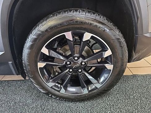 Used 2025 Chevrolet Equinox RS w/ Safety and Technology Package image 39