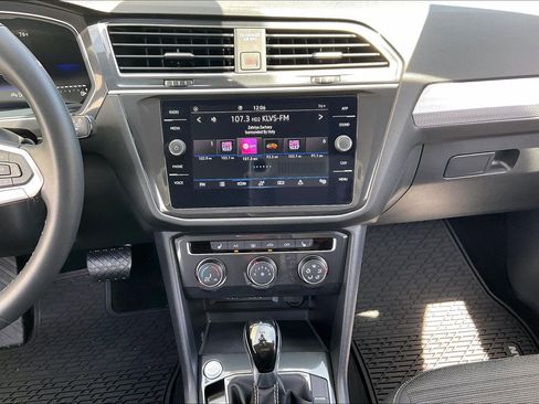 Certified 2024 Volkswagen Tiguan S FWD image 5