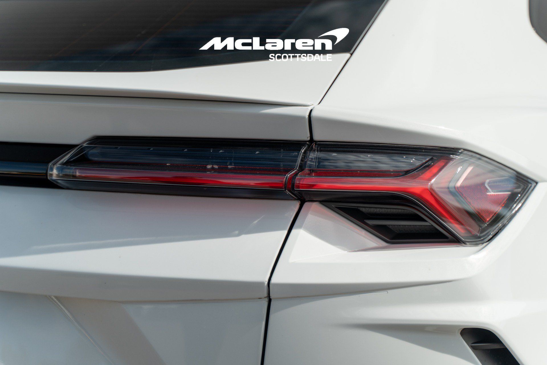 Used 2022 Lamborghini Urus AWD/4WD image 30