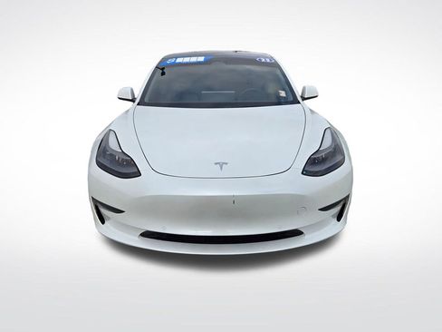 Used 2022 Tesla Model 3 Long Range AWD/4WD image 9