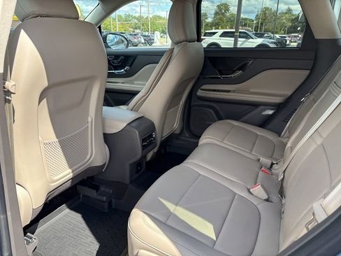 Used 2024 Lincoln Corsair Reserve image 15