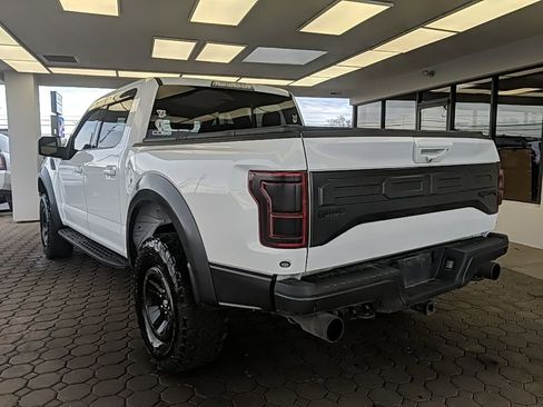 Used 2018 Ford F150 Raptor w/ Equipment Group 802A Luxury image 8