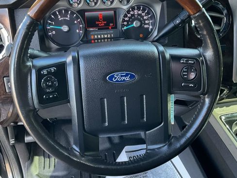 Used 2016 Ford F250 Platinum w/ FX4 Off-Road Package image 28