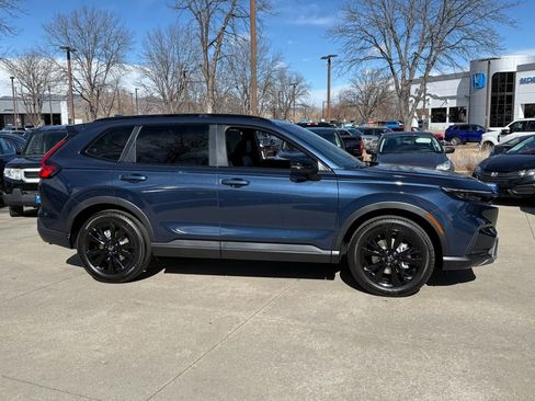 Certified 2026 Honda CR-V Sport Touring image 2