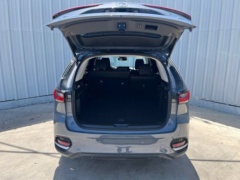 Certified 2025 MAZDA CX-70 Plug-In Hybrid w/ Premium Pkg AWD/4WD image 9