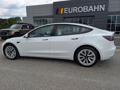 Used 2023 Tesla Model 3 Standard Range RWD image 27