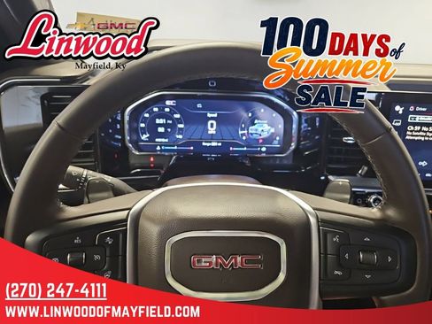 Used 2024 GMC Sierra 1500 SLT w/ SLT Premium Plus Package AWD/4WD image 25