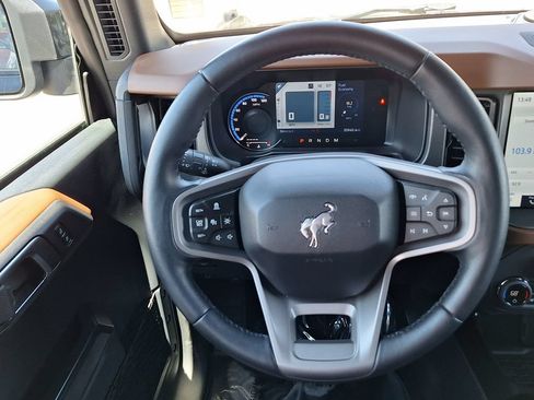 Used 2024 Ford Bronco Outer Banks AWD/4WD image 14