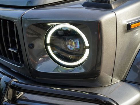 Used 2020 Mercedes-Benz G 63 AMG 4MATIC w/ G Manufaktur Interior Package image 3