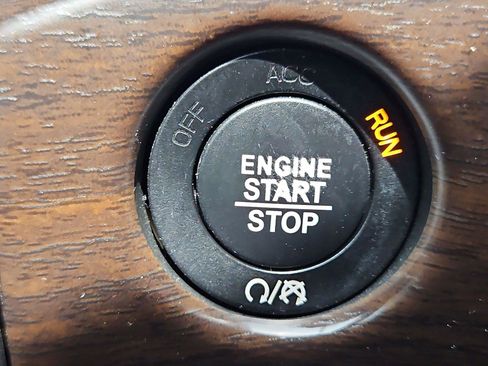 Used 2018 Jeep Grand Cherokee Limited RWD image 24