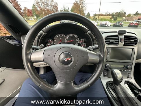 Used 2006 Chevrolet Corvette Coupe w/ Preferred Equipment Group image 5